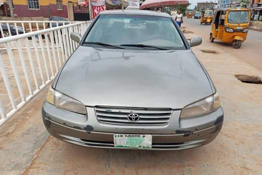 A picture of Toyota Camry 2002 Tinny Light