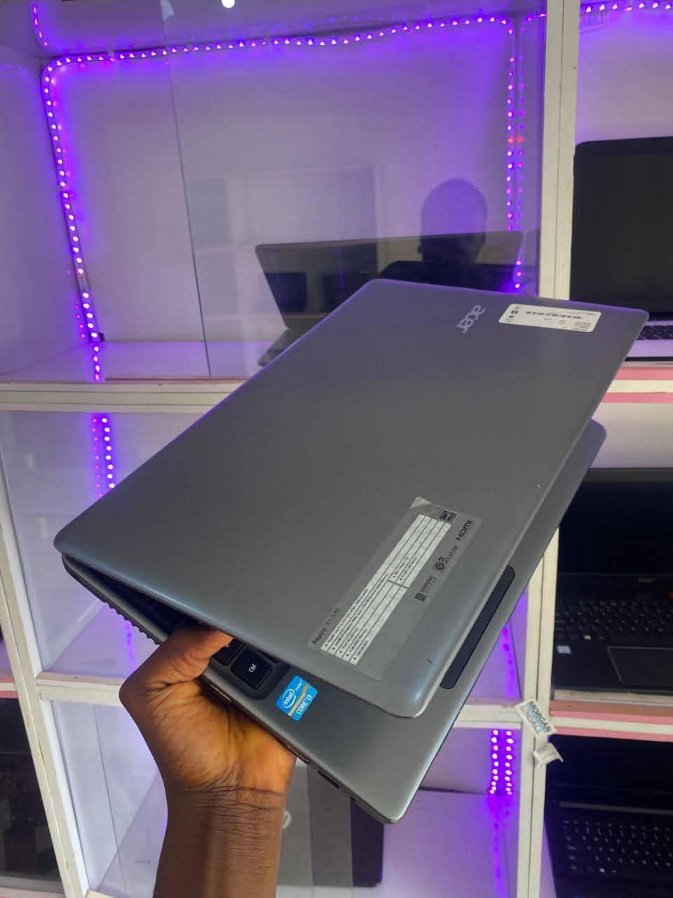 A picture of Accer Quad core Core i3 4gb of Ram 320gb of