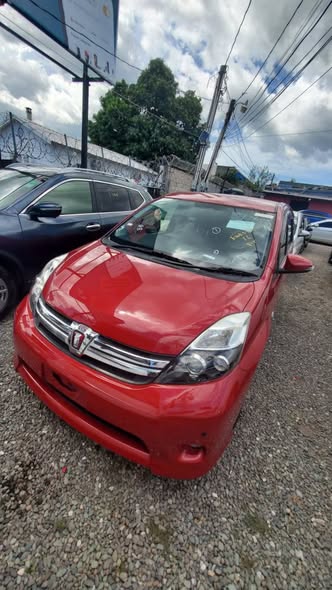 toyota isis