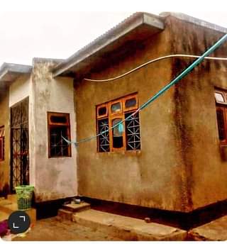 A picture of NYUMBA NZURI INAUZWA