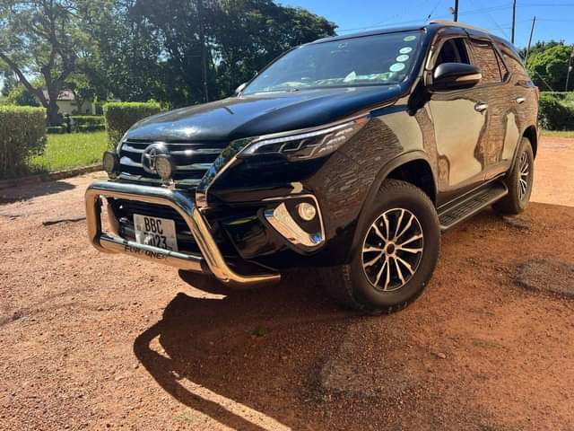 used toyota fortuner