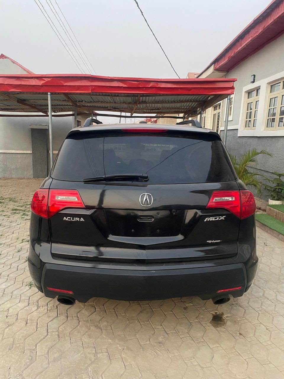 A picture of ACURA MDX 2009