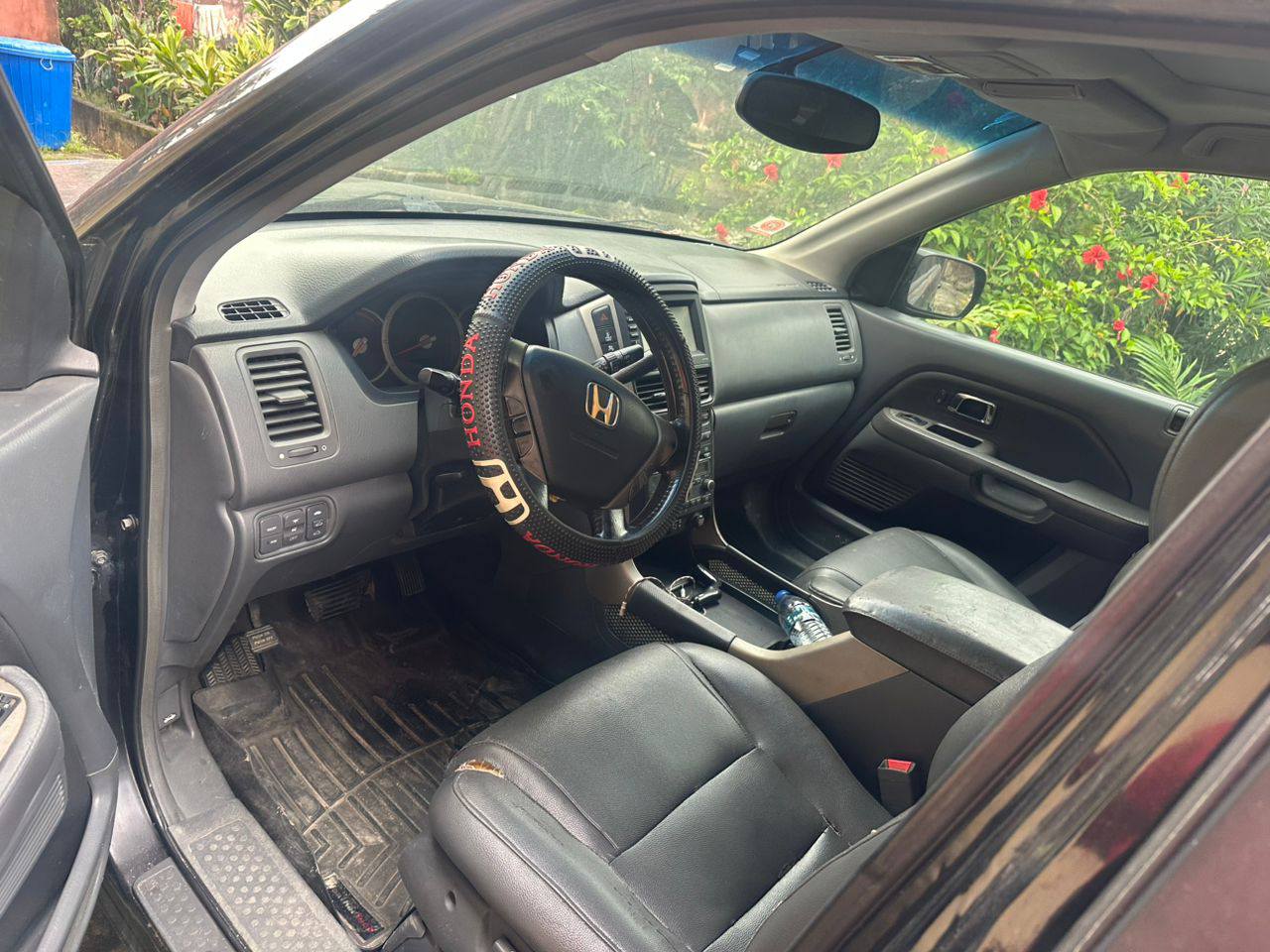 A picture of Distress Sale 2.950m Naira only. Honda Pilot 07035815903.