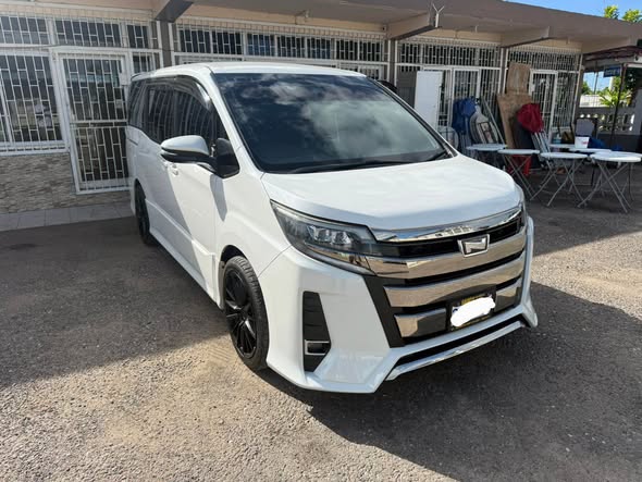 used toyota noah
