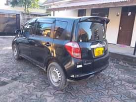 A picture of TOYOTA RACTIS 0785672221