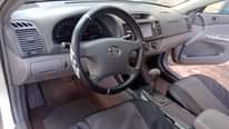 A picture of Camry 04