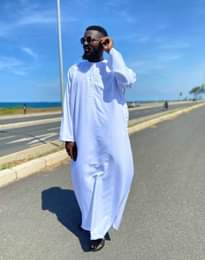 A picture of Kanzu mafta