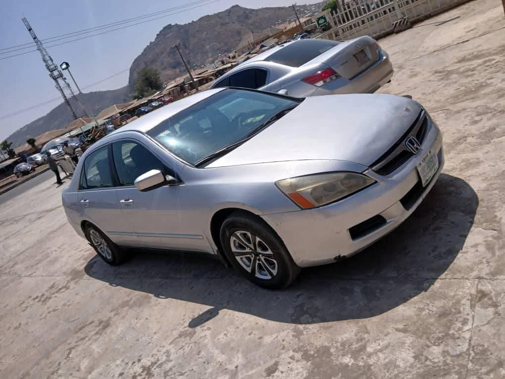 A picture of 2006 Honda accord