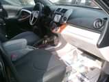 A picture of TOKUNBO VERY NEAT TOYOTA RAV4 2005 MODEL