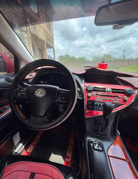 A picture of RX 350