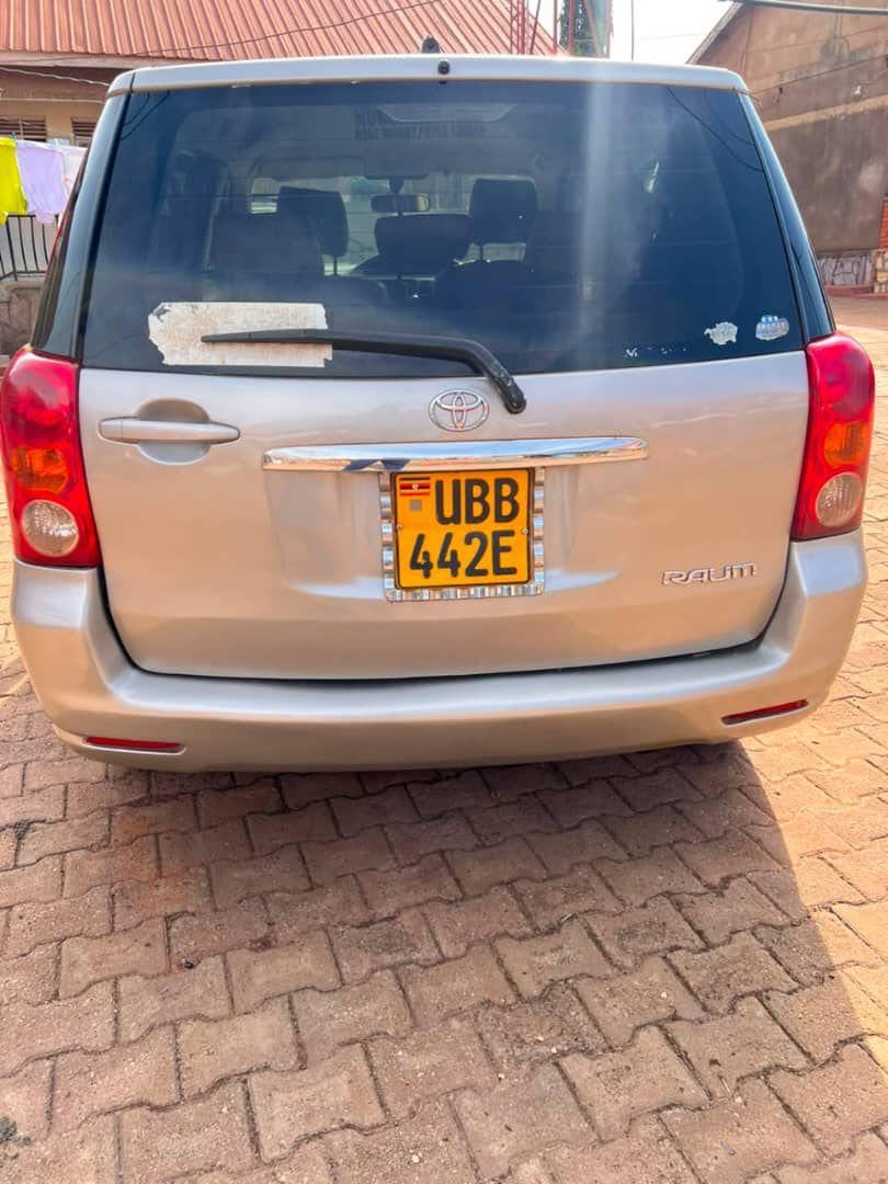 used toyota raum