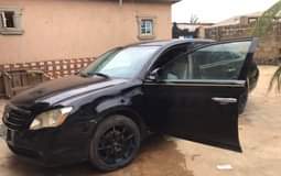 A picture of Neatly used painted on first body 2008 Toyota Avalon V6