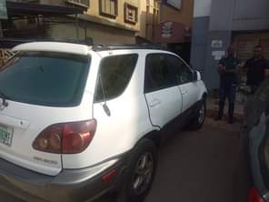 A picture of 01 RX300 in pristine condition Bought last year June Buy