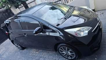 A picture of TOYOTA RACTIS 2011