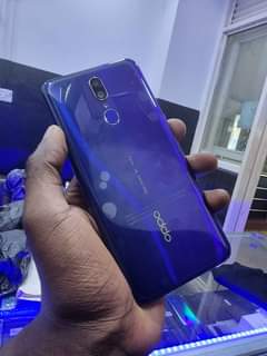 A picture of OPPO F11 256GB