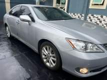 A picture of A month old Direct foreign used standard 2011 Lexus ES350