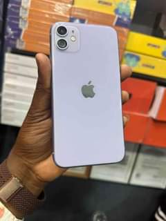A picture of IPhone 11plain