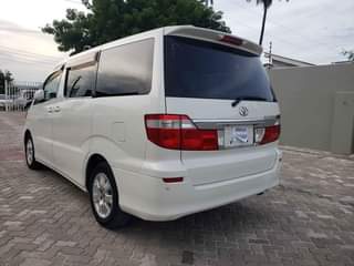 A picture of Alphard on sale Price 23.8ml Maongezi 23ml Agent 3k Year