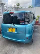 A picture of Toyota sienta Engine size 1490cc Full ac Full documents Price