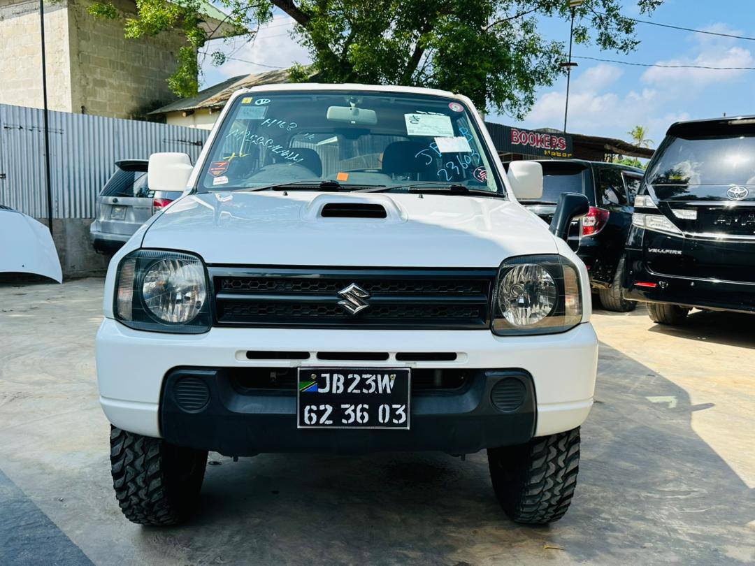 A picture of SUZUKI JIMMY