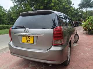 A picture of Weshi nzuri sana inatupwa Call 255655668290 Call 255756668290
