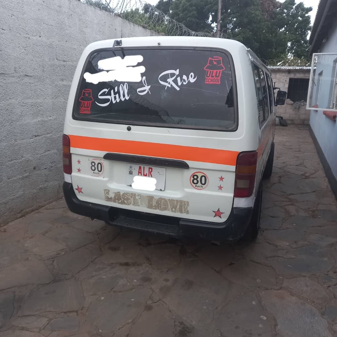 used toyota hiace