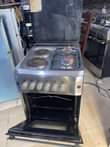 A picture of Oven plate 2 gas na 2 umeme. Bei 265000. Location
