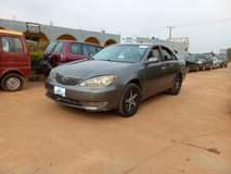 A picture of Toyota Camry 05