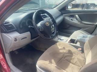 A picture of Toyota camry 08