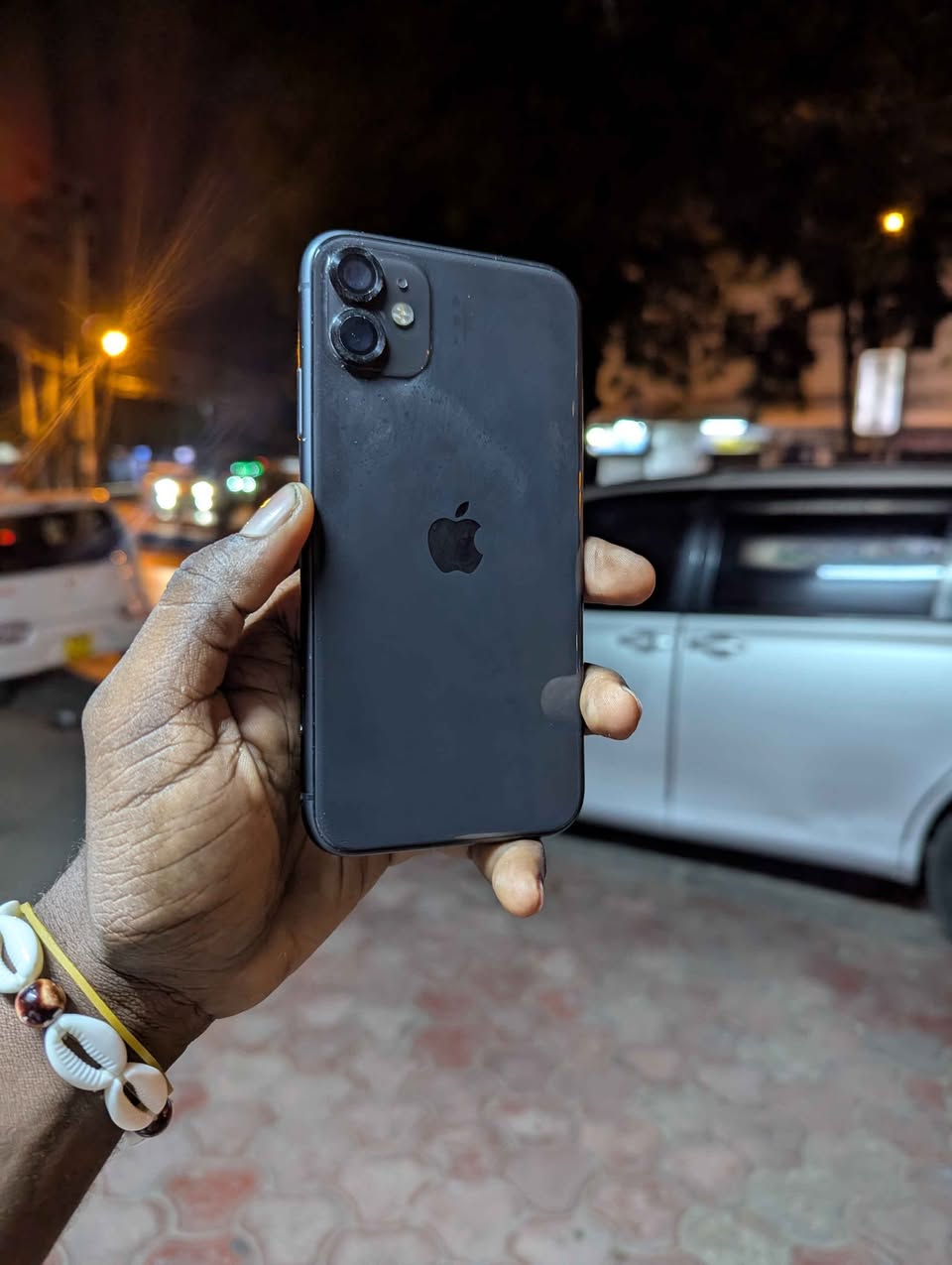 A picture of Iphone 11