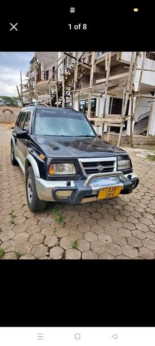 suzuki escudo