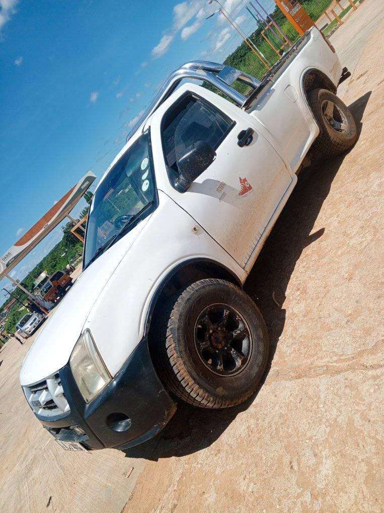 isuzu