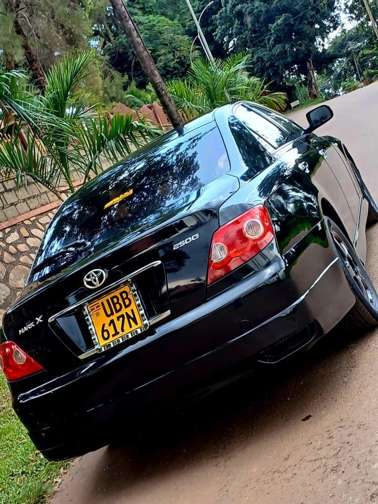 A picture of TOYOTA MARK X