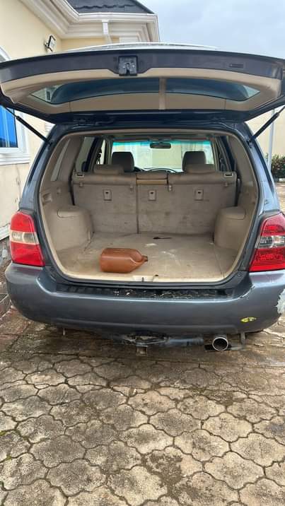 A picture of Registered Toyota Camry 014 015 neatly used with Toyota Highlander