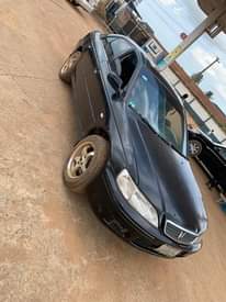 A picture of Honda Accord 2000