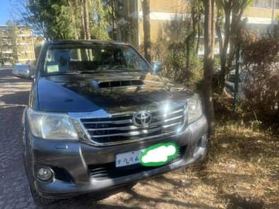 used toyota hilux