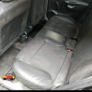 A picture of 2010 automatic kia piccanto
