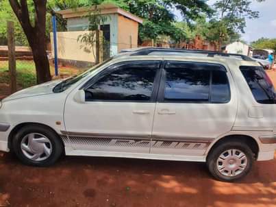 A picture of Toyota Raum old model