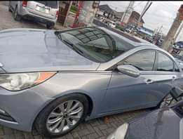 A picture of call am Belgium oh 2014 Sonata best Belgium standard Keyless