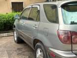 A picture of Lexus Rx300