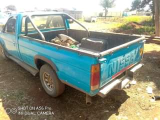 used nissan hardbody