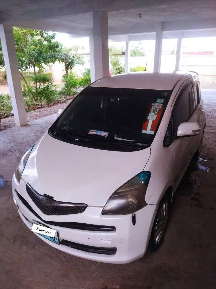 A picture of Toyota Ractis