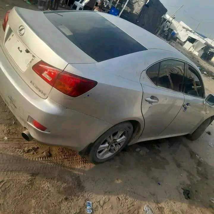 A picture of 2007 Toyota lexus