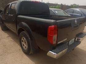 A picture of Nissan Frontier SE 2005 model 4 sale Clean first body