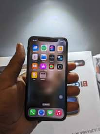 A picture of IPHONE X