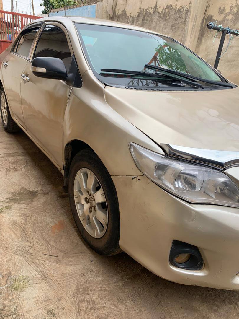 A picture of Toyota Corolla 2012 Model