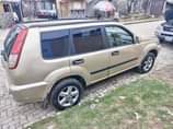 A picture of Nissan X rrail
