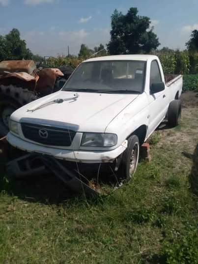 classifieds/cars mazda