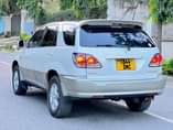 A picture of Harrier old m15 5 mwanza call WhatsApp 0686108116