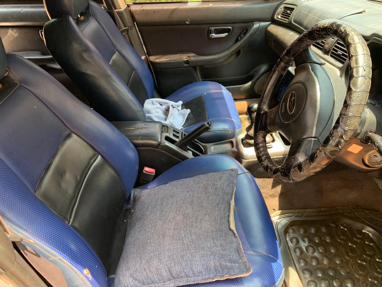 A picture of Subaru legacy
